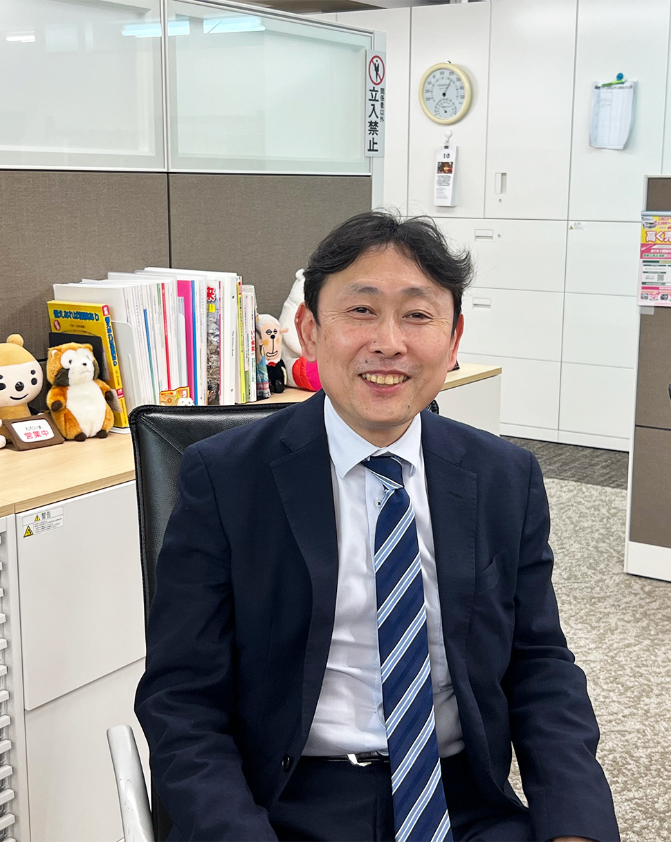 井上　智治